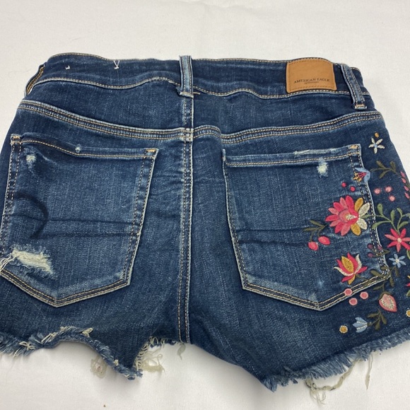 AE Jean Short - Picture 2 of 2